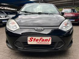 FORD - FIESTA - 2013/2014 - Preta - R$ 39.900,00