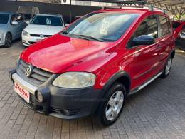 VOLKSWAGEN - CROSSFOX - 2007/2008 - Vermelha - R$ 28.500,00