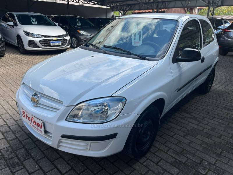 CHEVROLET - CELTA - 2010/2011 - Branca - R$ 31.900,00