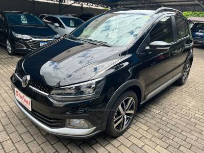 VOLKSWAGEN - FOX - 2019/2020 - Preta - R$ 68.900,00