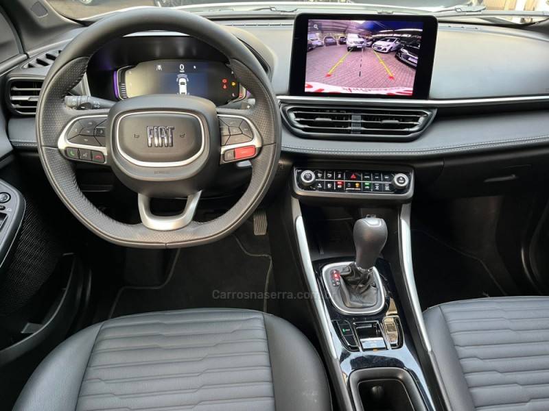 FIAT - FASTBACK - 2023/2024 - Branca - R$ 124.900,00