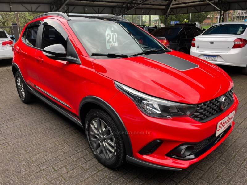 FIAT - ARGO - 2019/2020 - Vermelha - R$ 78.900,00