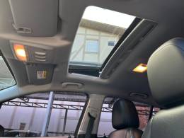 CHEVROLET - TRACKER - 2018/2018 - Prata - R$ 92.900,00