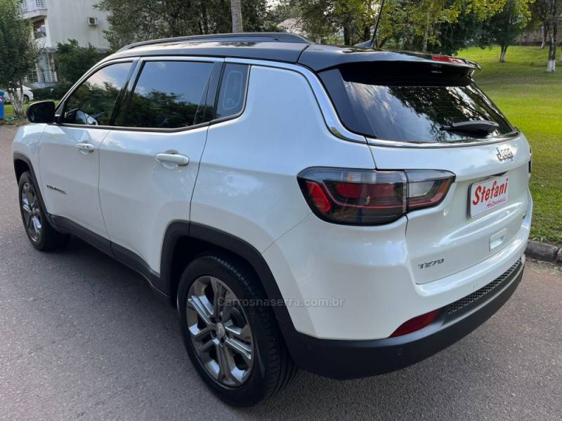 JEEP - COMPASS - 2023/2023 - Branca - R$ 136.900,00