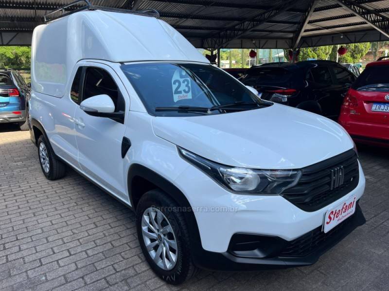 FIAT - STRADA - 2023/2023 - Branca - R$ 88.000,00