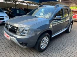 RENAULT - DUSTER - 2015/2016 - Cinza - R$ 61.900,00