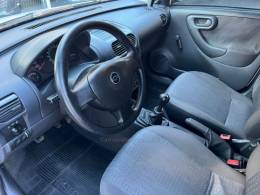 CHEVROLET - CORSA - 2007/2008 - Branca - R$ 29.500,00