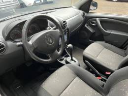 RENAULT - LOGAN - 2013/2013 - Prata - R$ 32.900,00