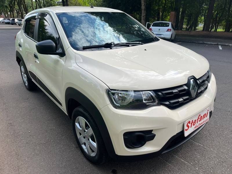 RENAULT - KWID - 2018/2018 - Bege - R$ 38.900,00