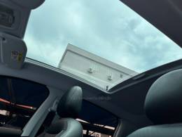 PEUGEOT - 208 - 2017/2018 - Prata - R$ 65.900,00