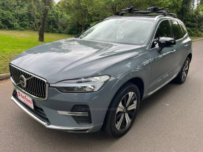 VOLVO - XC60 - 2022/2023 - Cinza - R$ 299.000,00
