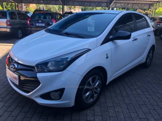 HYUNDAI HB20 2015
