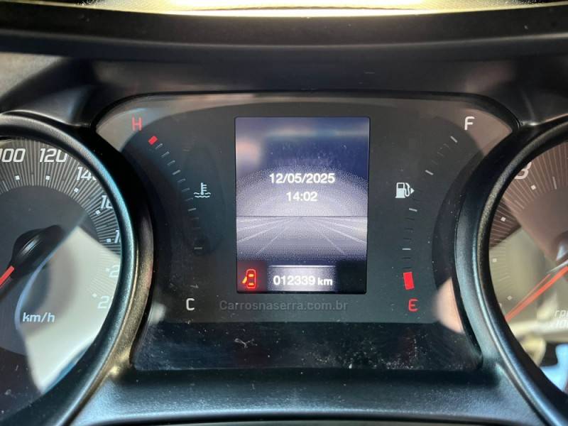 FIAT - ARGO - 2022/2023 - Prata - R$ 69.900,00